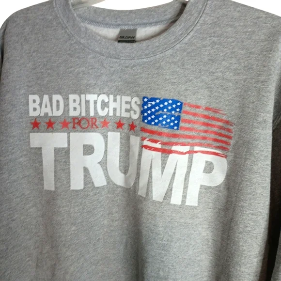 Gildan Gray Graphic Crewneck Trump Sweatshirt - Size M - Picture 2 of 4